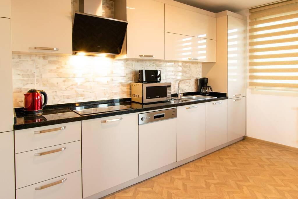 Charming Suite Bosphorus View Istanboel Buitenkant foto