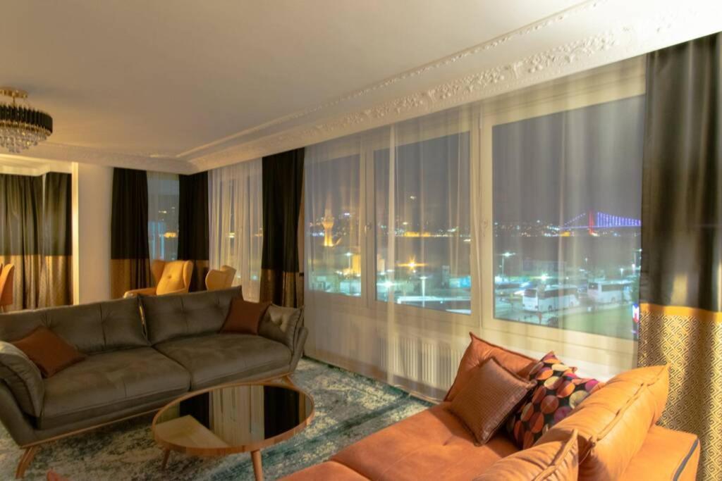 Charming Suite Bosphorus View Istanboel Buitenkant foto