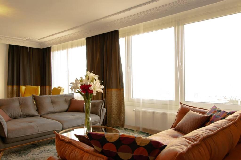 Charming Suite Bosphorus View Istanboel Buitenkant foto